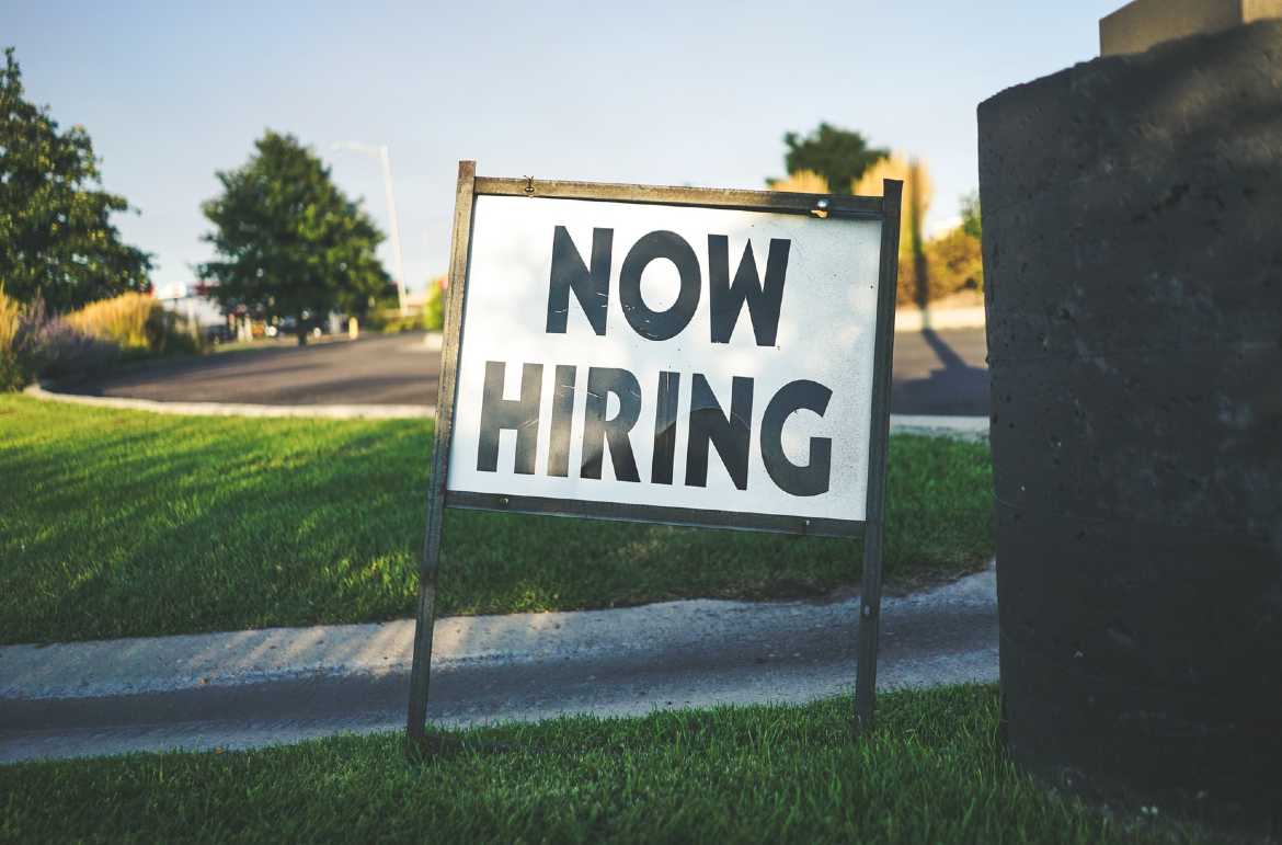 How Employee Advocacy Impacts ‘Social Hiring’ In The Digital Era How Employee Advocacy Impacts ‘Social Hiring’ In The Digital Era